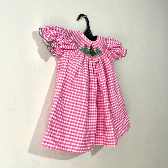 Southern Sunshine Pink Gingham Smocked Holiday Dress Size 9M EUC - Picture 2 of 7